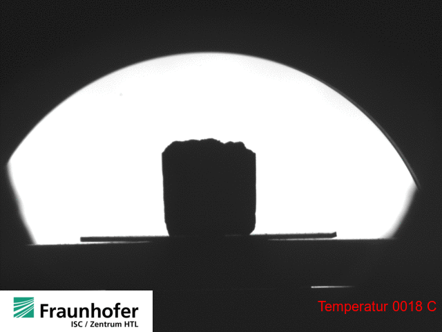 Projekt EnerTHERM - Sinterung einer Feuerfestprobe in ThermoOptischer Messanlage TOM Animation: Sinterung einer Feuerfestprobe in ThermoOptischer Messanlage TOM